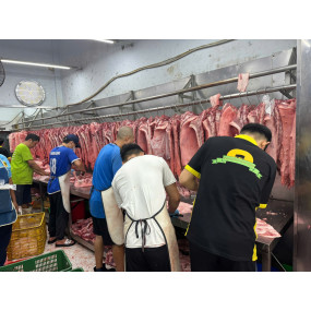 Khu sơ chế - chế biến thịt (5)