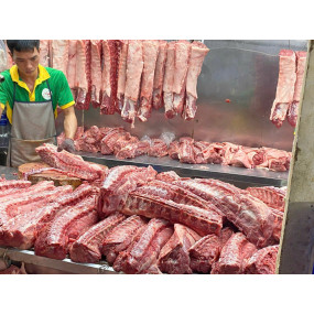 Khu sơ chế - chế biến thịt (4)