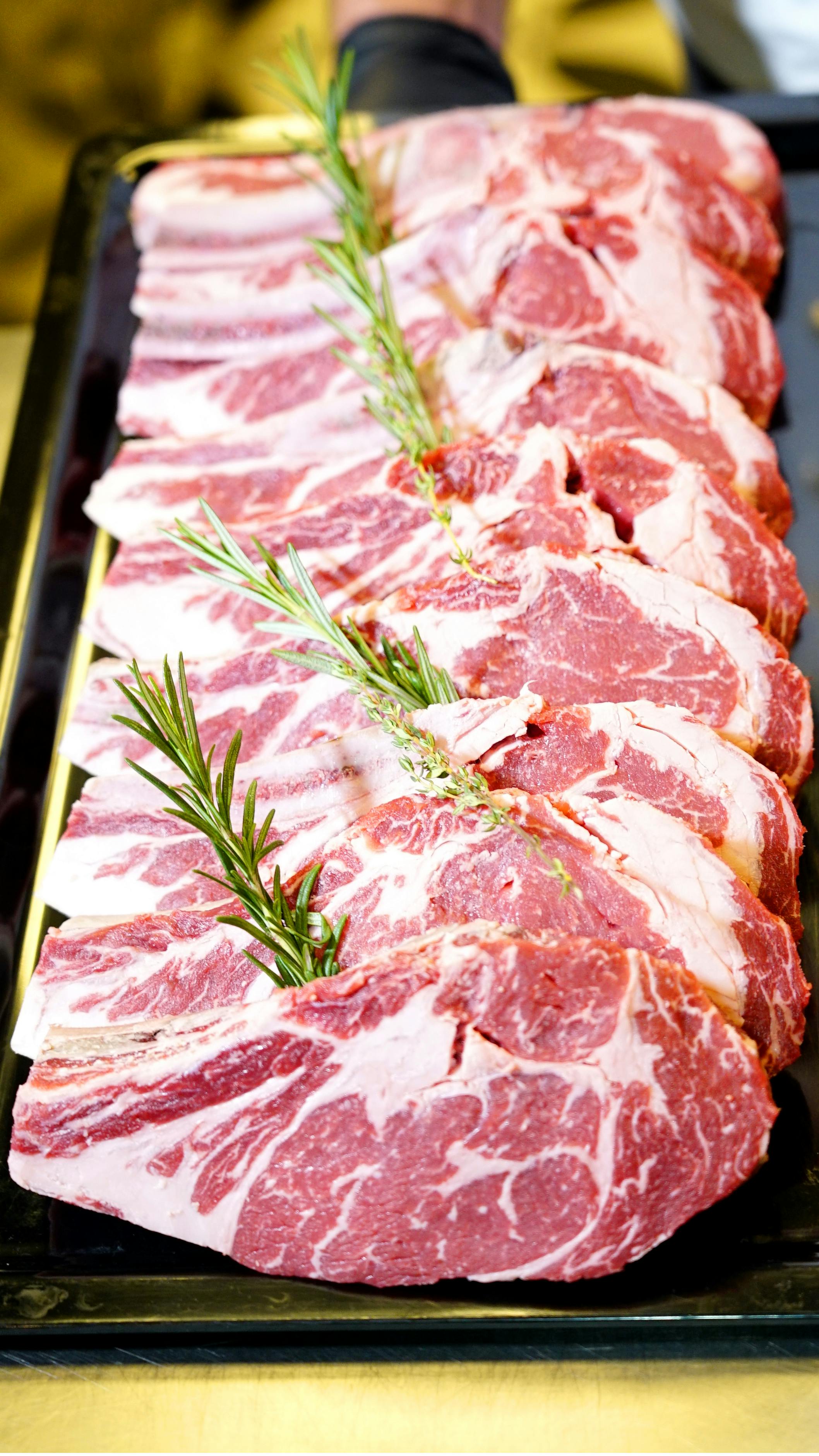 Thịt heo số lượng lớn cho bếp ăn