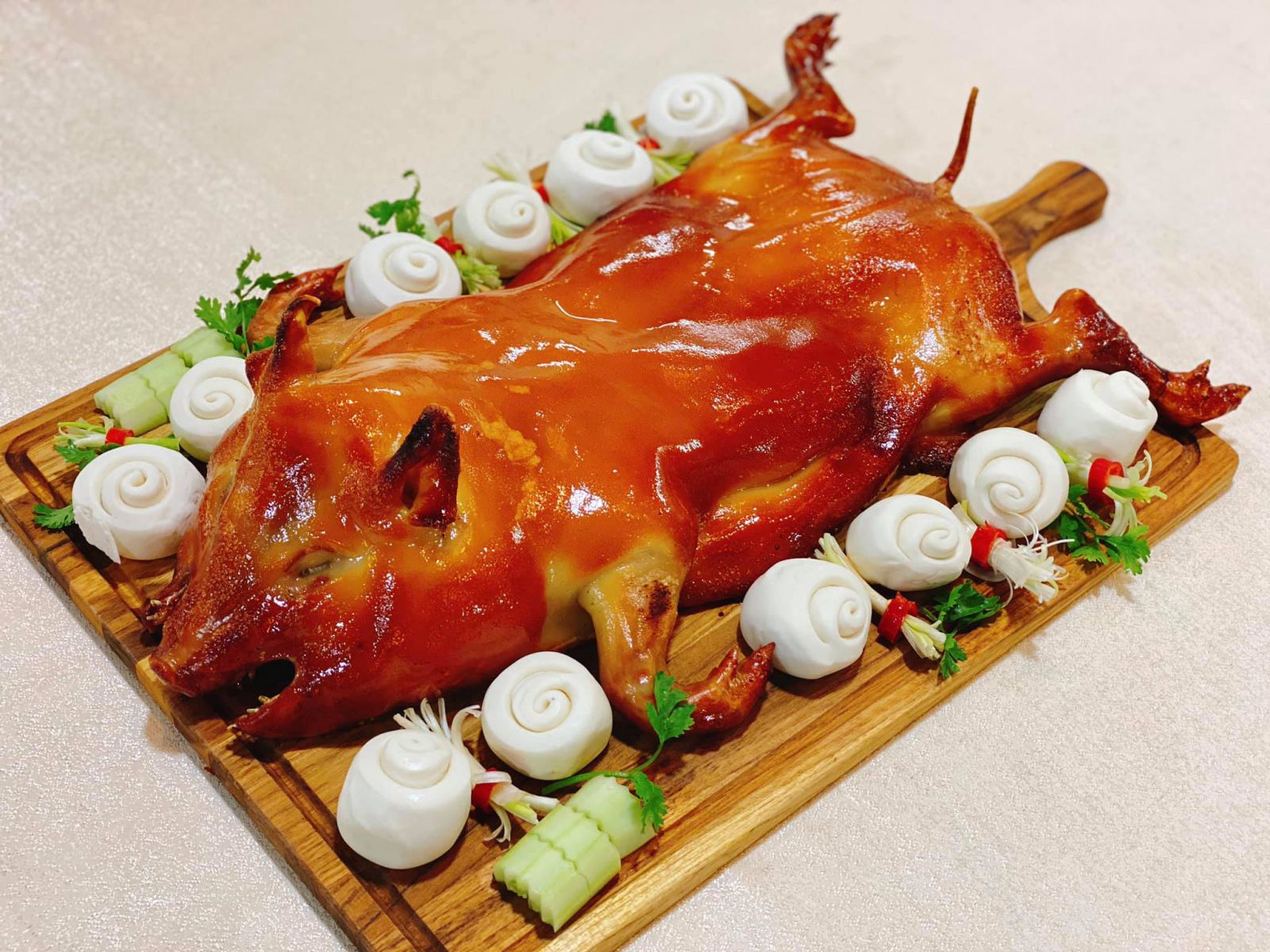 Thịt Heo Nguyên Con Giá Sỉ – Nhận Đơn Hàng Lớn